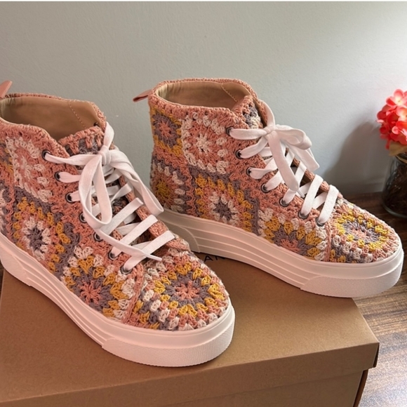 Lucky Brand Shoes - NWT LUCKY BRAND CROCHET SNEAKERS